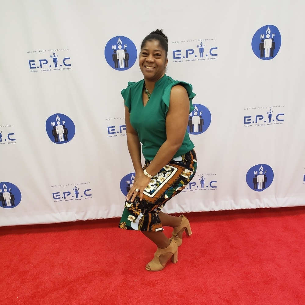 Meet your Posher, Ingrid